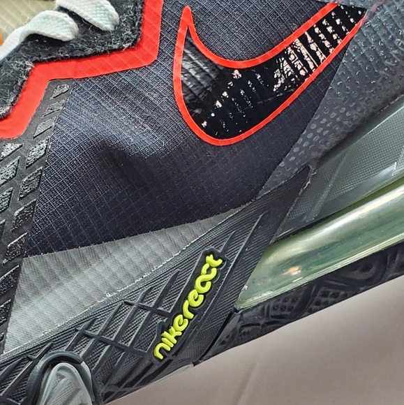 Nike LeBron XVIII 18 Low Greedy Low Air Max Men's Basketball Shoes Size 11.5 - Picture 10 of 15